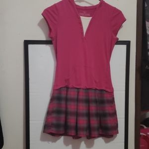 I am selling a dress